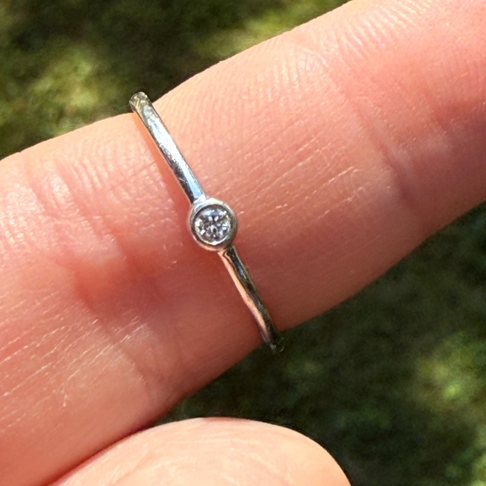 Mejuri white gold Ring with Diamond Accent